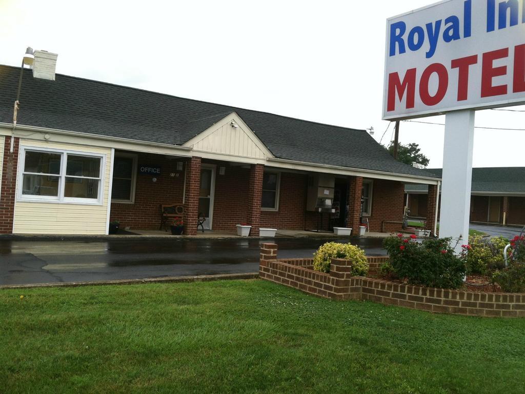 Royal Inn Motel Waynesboro Exteriér fotografie